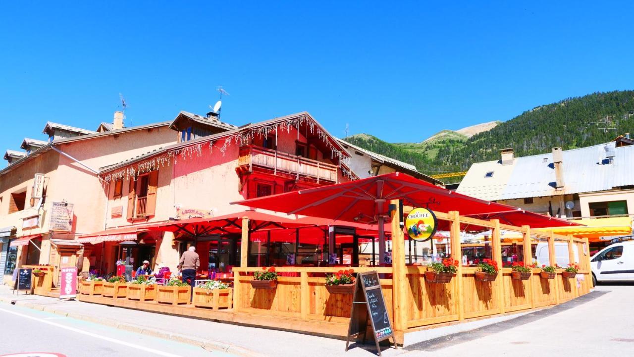 Hotel Alpis Cottia Montgenevre Exterior photo